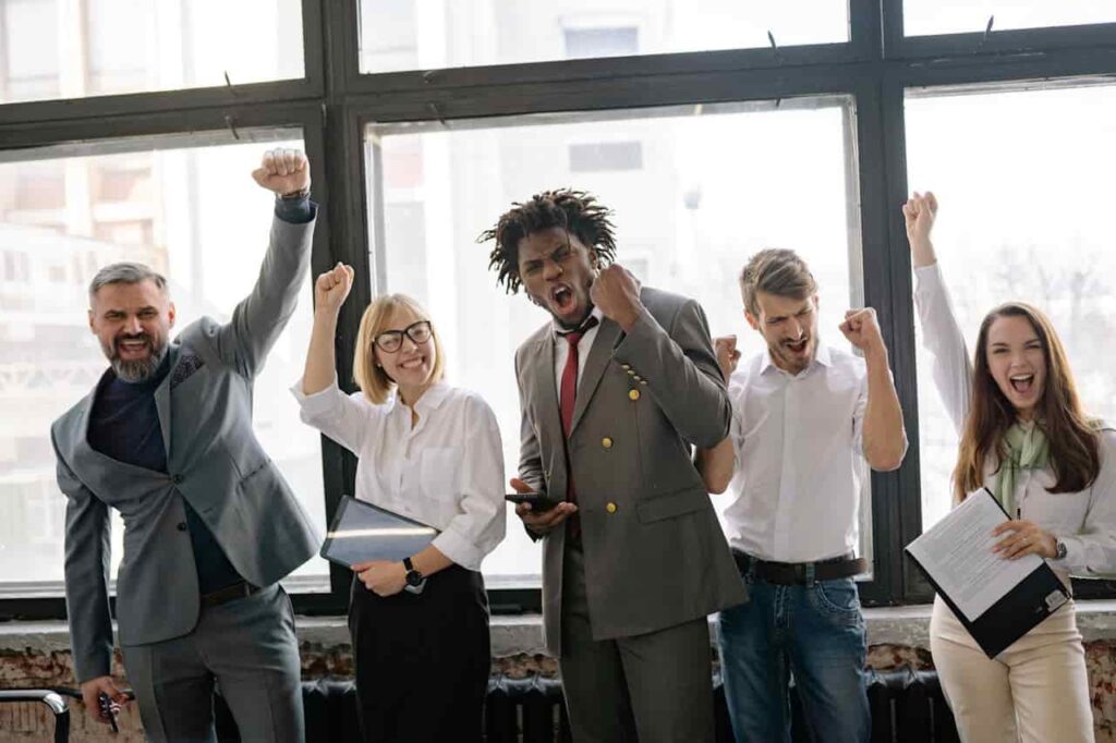Foto de Yan Krukau: https://www.pexels.com/es-es/foto/gente-oficina-hombres-mujer-7793999/